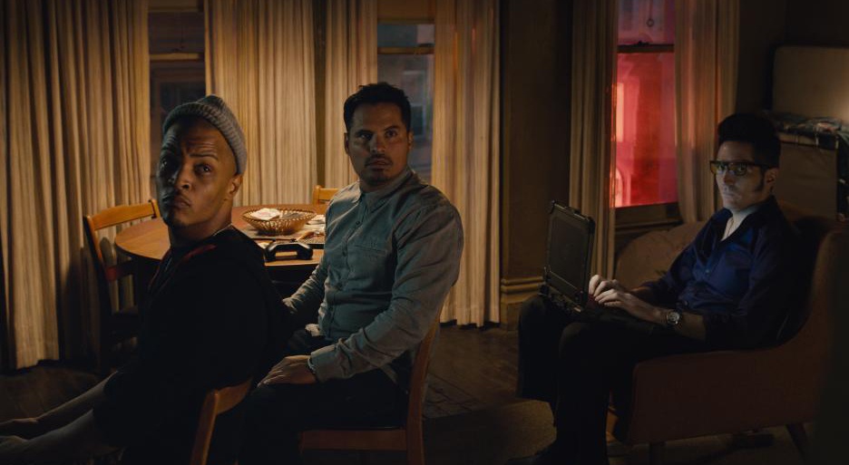 T.I. khong dong Nguoi Kien 3 anh 1