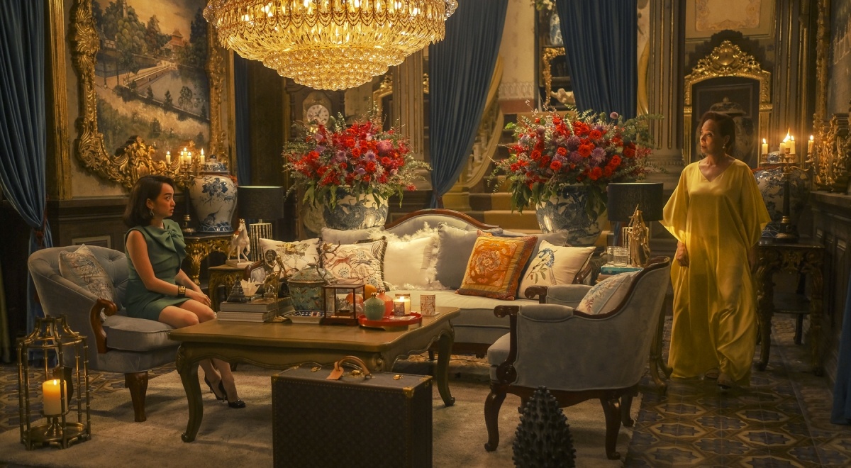 review Gai gia lam chieu V anh 3