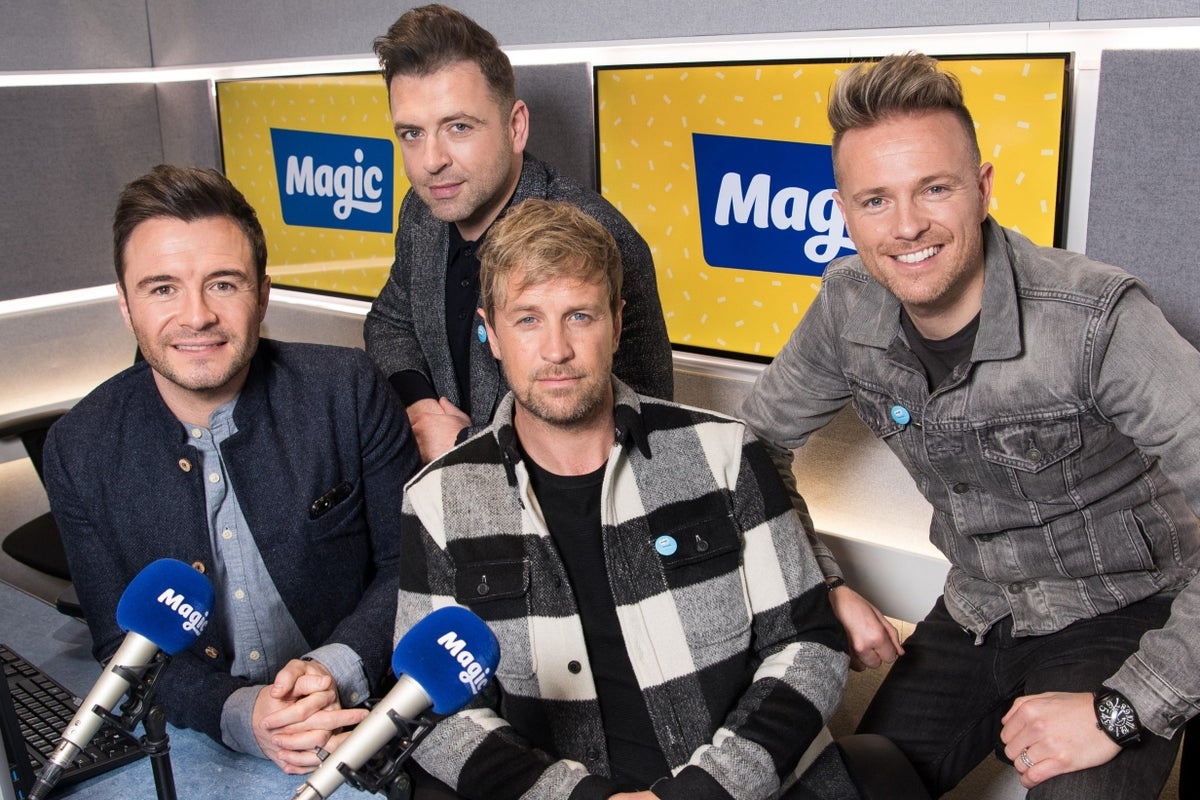 Westlife tai xuat voi hai dem dien tai san van dong Wembley hinh anh