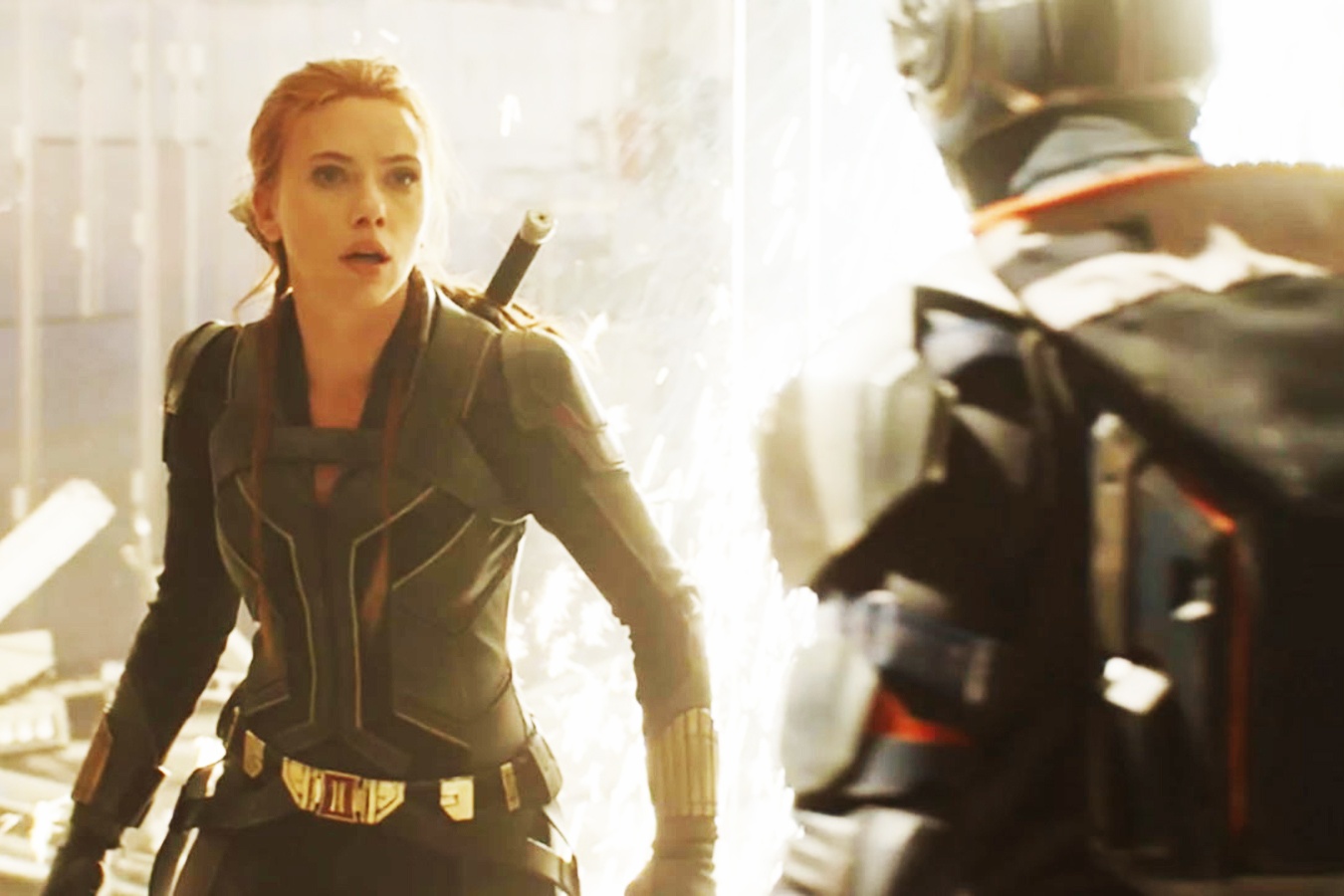 Cuoc doi sieu anh hung Black Widow duoc tom tat trong trailer moi hinh anh