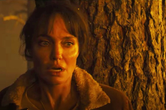 Trailer bo phim ‘Ke nguyen ta chet’ cua Angelina Jolie hinh anh