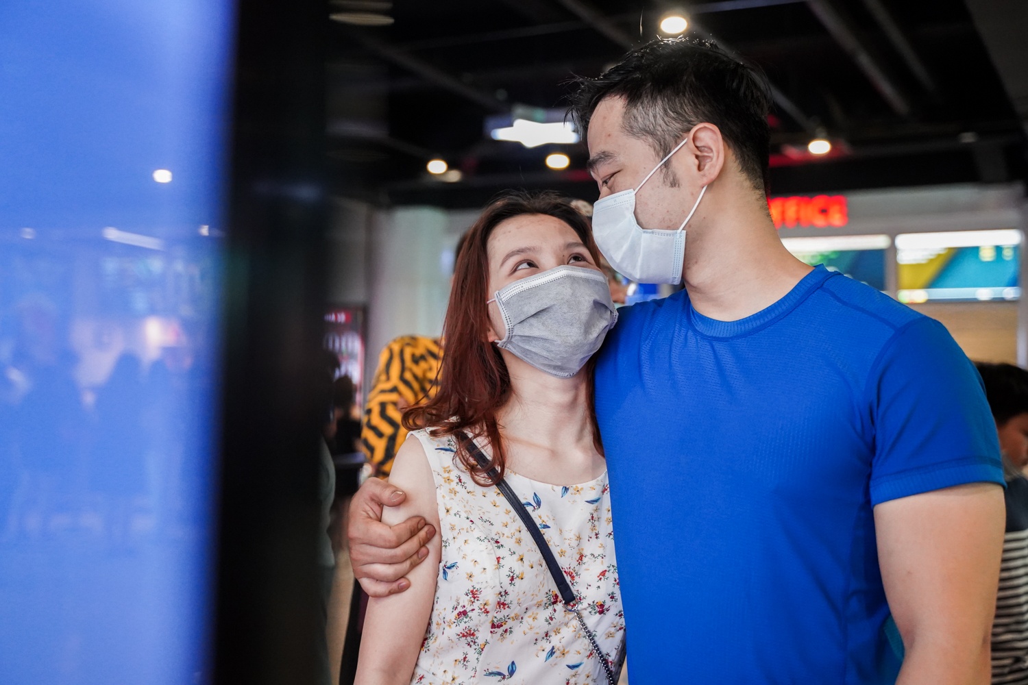 Rap phim dong duc dip nghi le anh 10