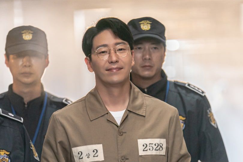 Su tan ac cua gioi sieu giau o 'Penthouse 3' khien khan gia met moi hinh anh