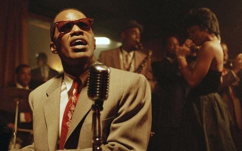 hau truong phim anh 4