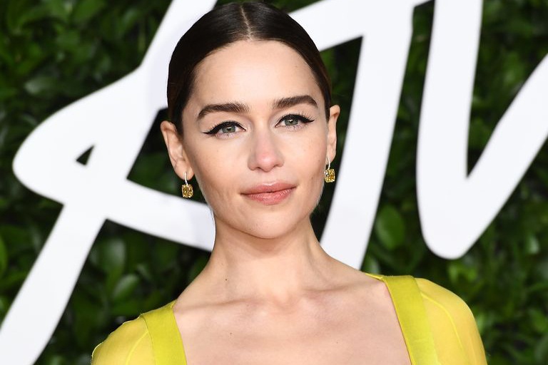 Noi so cua Emilia Clarke khi dong phim Marvel hinh anh