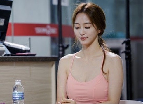 Cai gia cua nhung ke chuyen dang video ‘boc phot’ nghe si hinh anh