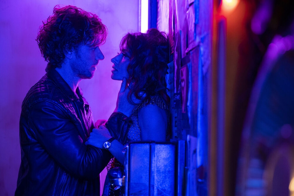 Sex/Life bi chi trich anh 3