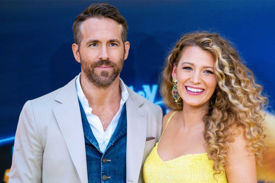 Ryan Reynolds phan nan ve su phan biet gioi tinh o Hollywood hinh anh