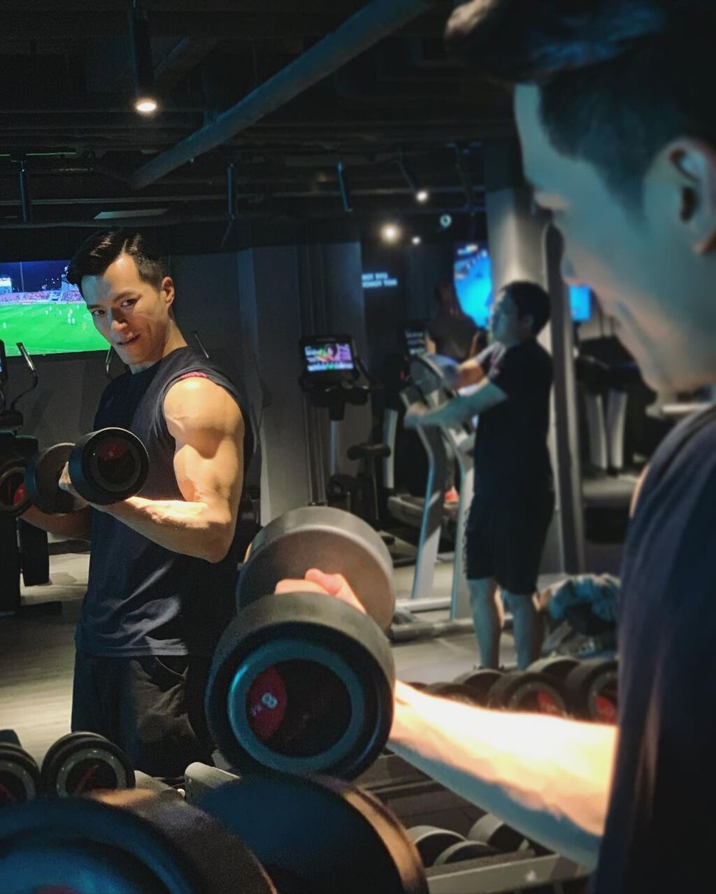 Hoa hau Hong Kong dong phim anh 2