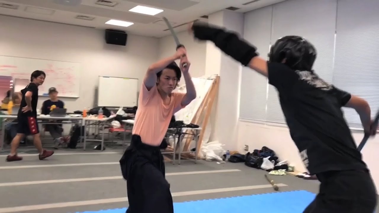 hau truong Rurouni Kenshin anh 2