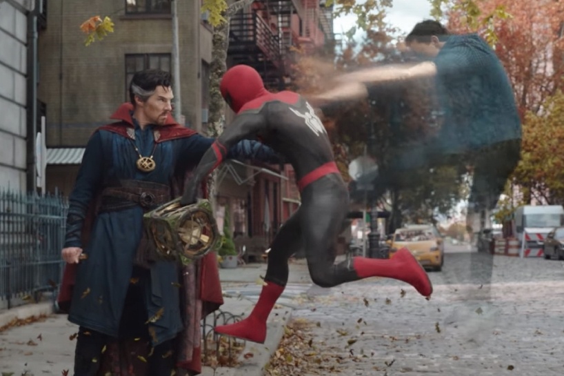 Khi sieu anh hung hon lia khoi xac tren man anh hinh anh