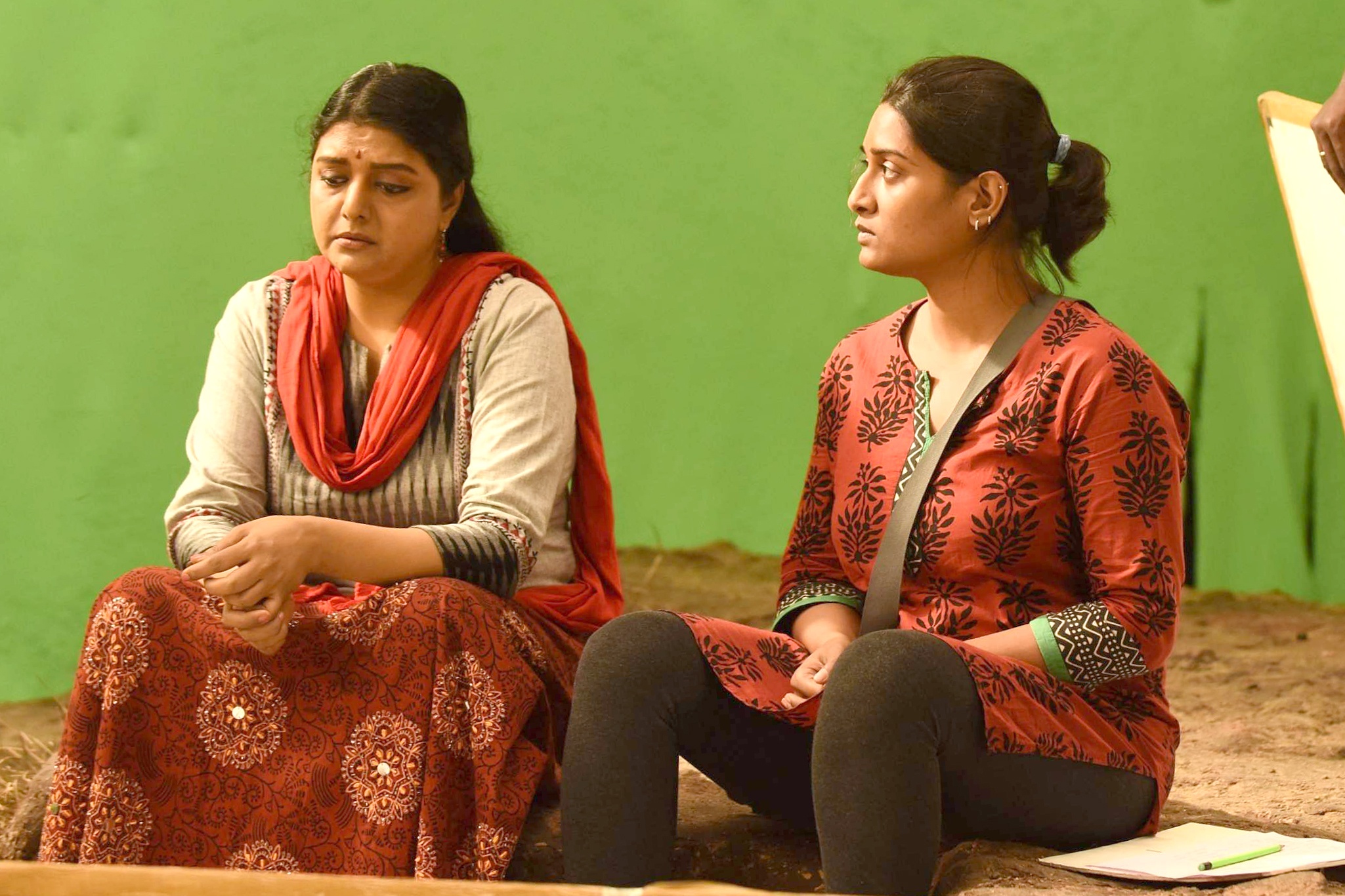 Vi tri cua nha lam phim nu tai An Do hinh anh