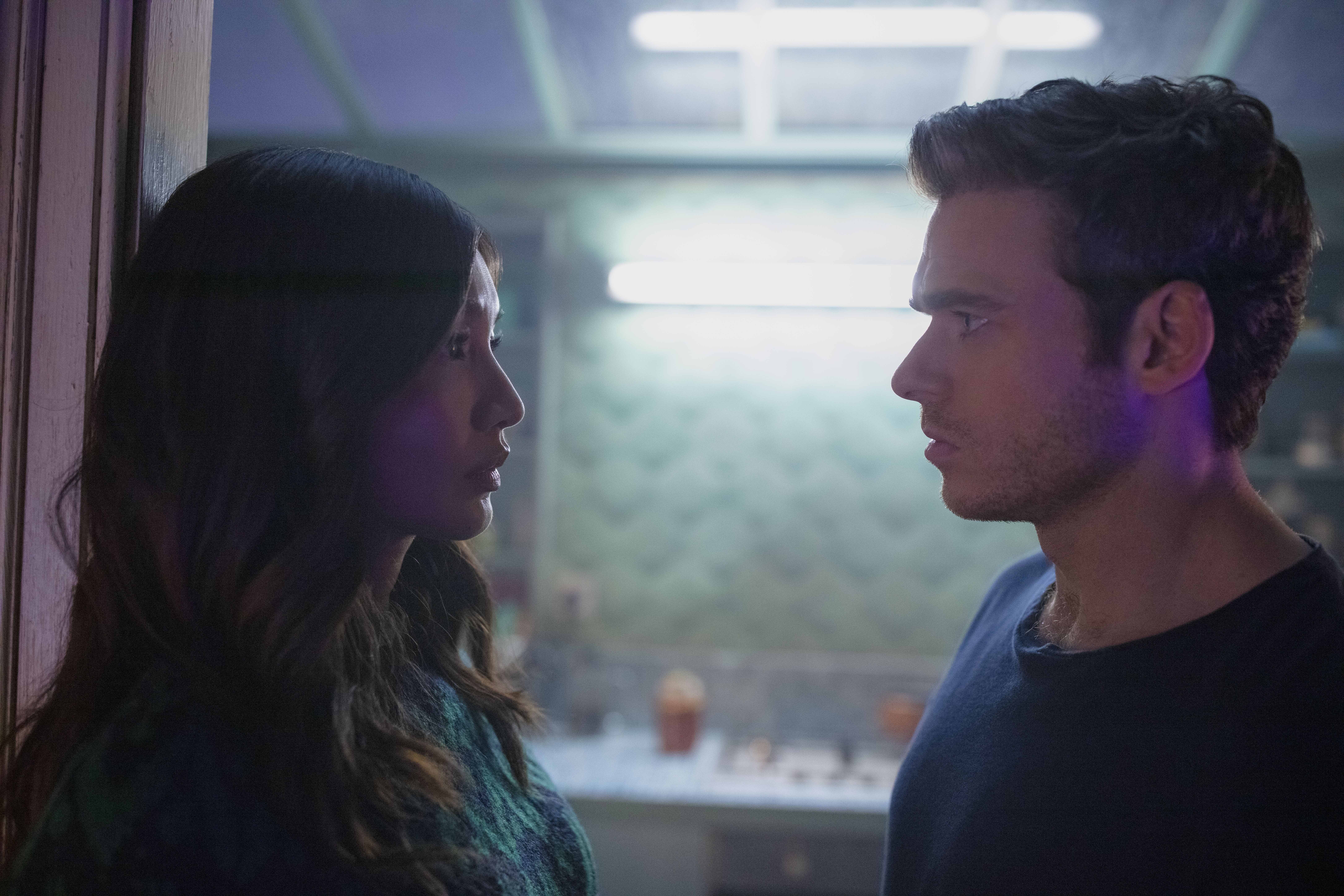 review Eternals anh 9