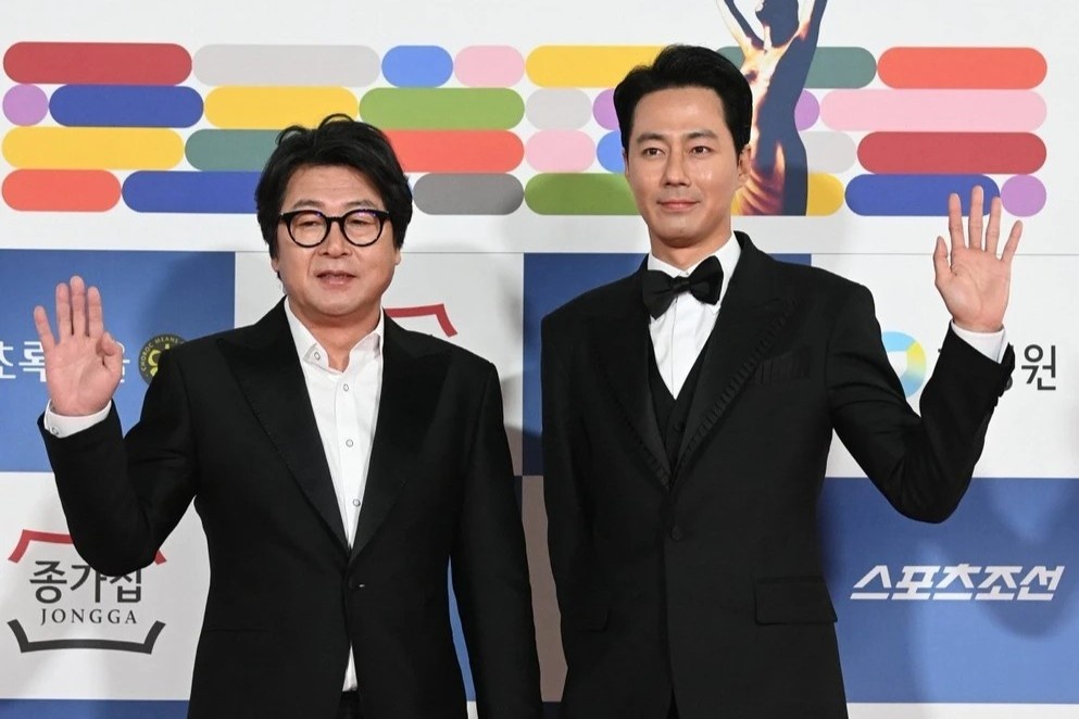 Chien thang it bat ngo cua 'Escape From Mogadishu' tai Rong xanh 2021 hinh anh