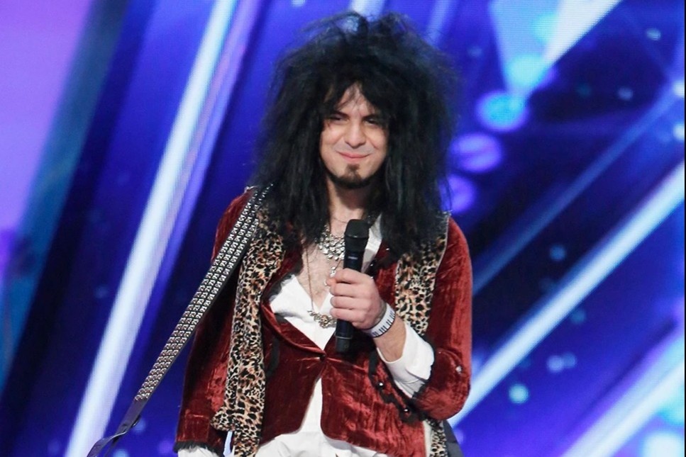 Rocker My qua doi o tuoi 30 do Covid-19 hinh anh