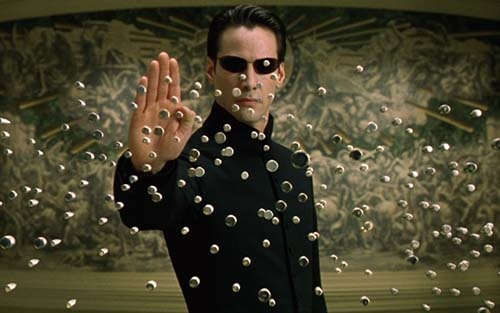 Dang sau canh chien dau kinh dien cua 'The Matrix' hinh anh