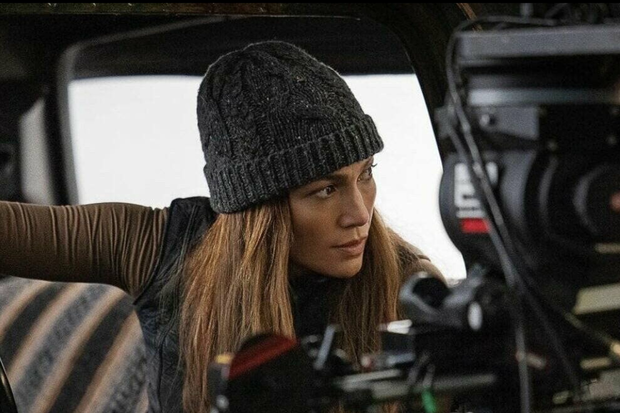 Doan phim cua Jennifer Lopez dung quay vi ca mac Covid-19 hinh anh