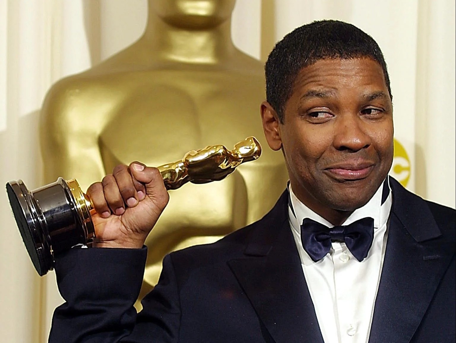 Denzel Washington pha ky luc Oscar hinh anh