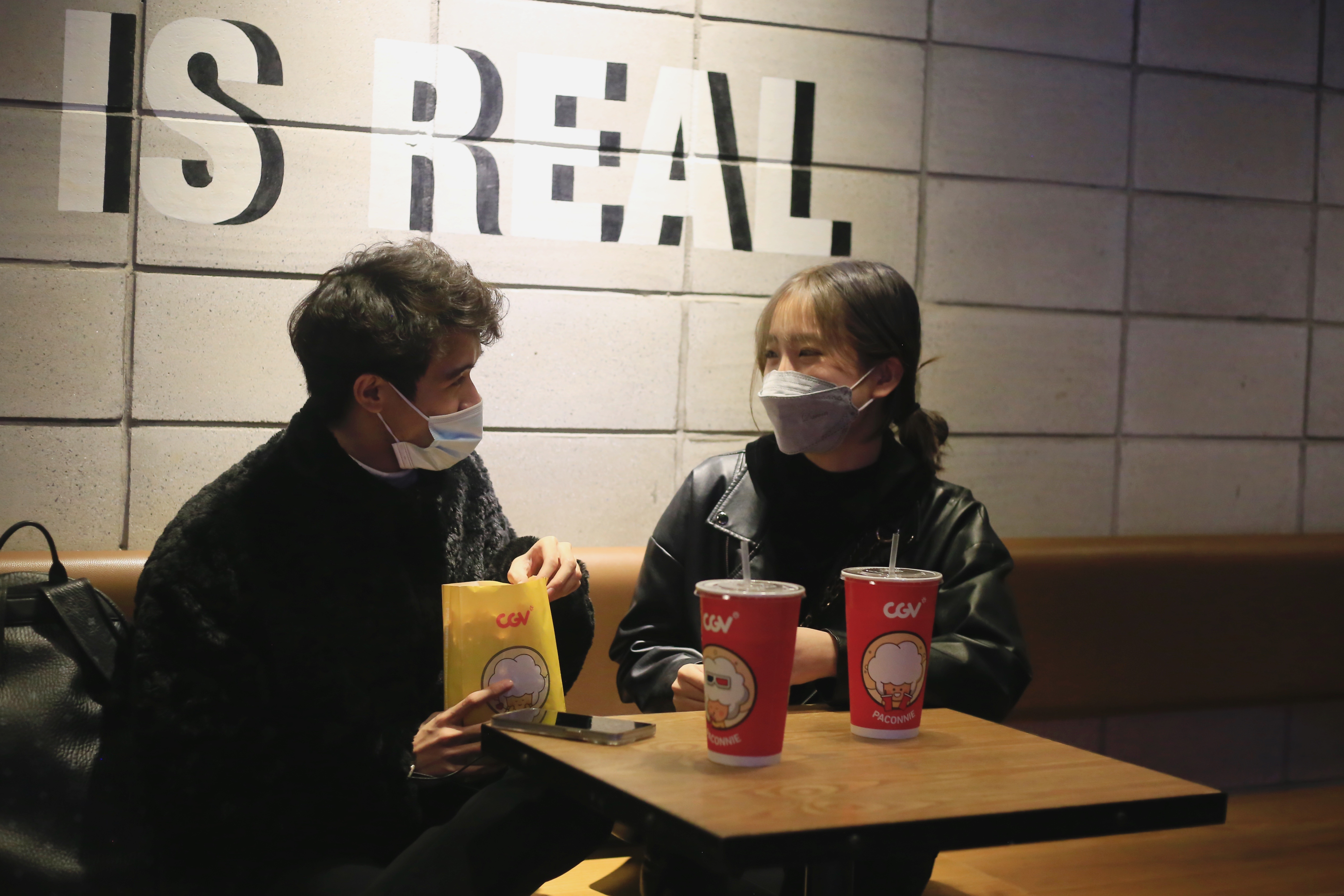 rap Ha Noi mo cua tro lai anh 8