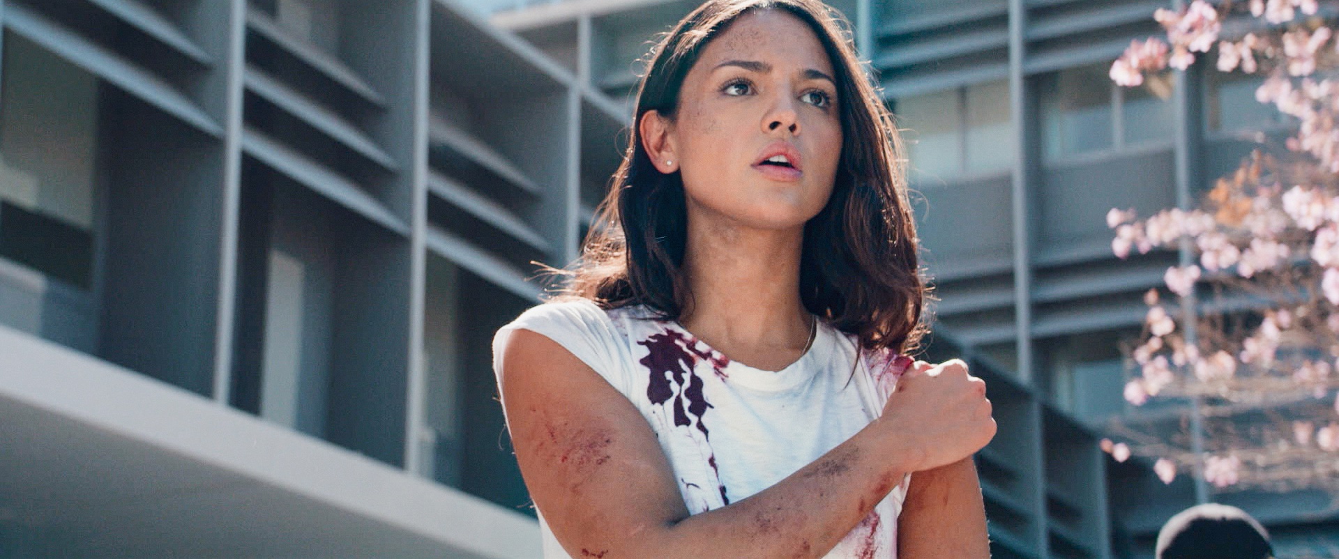 review Ambulance anh 8