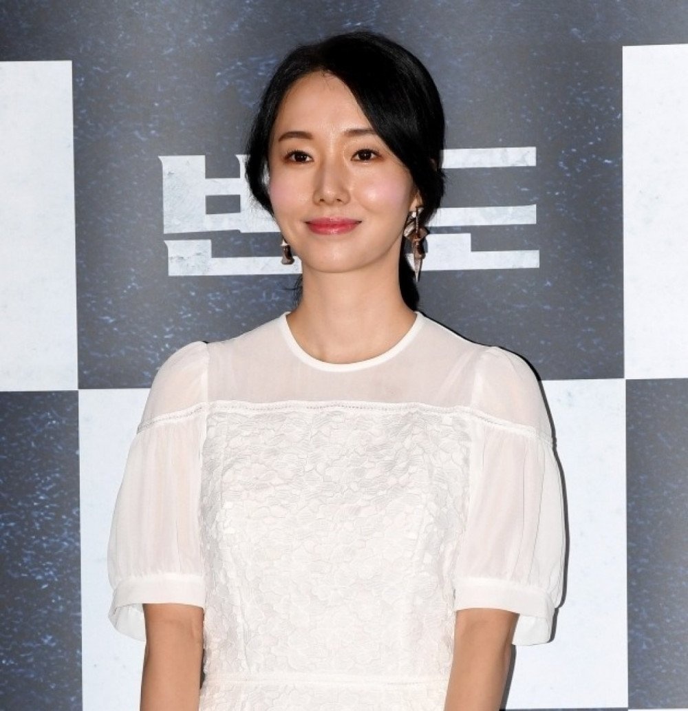 Lee Jung Hyun sinh con ảnh 2 Lee Jung Hyun sinh con anh 2