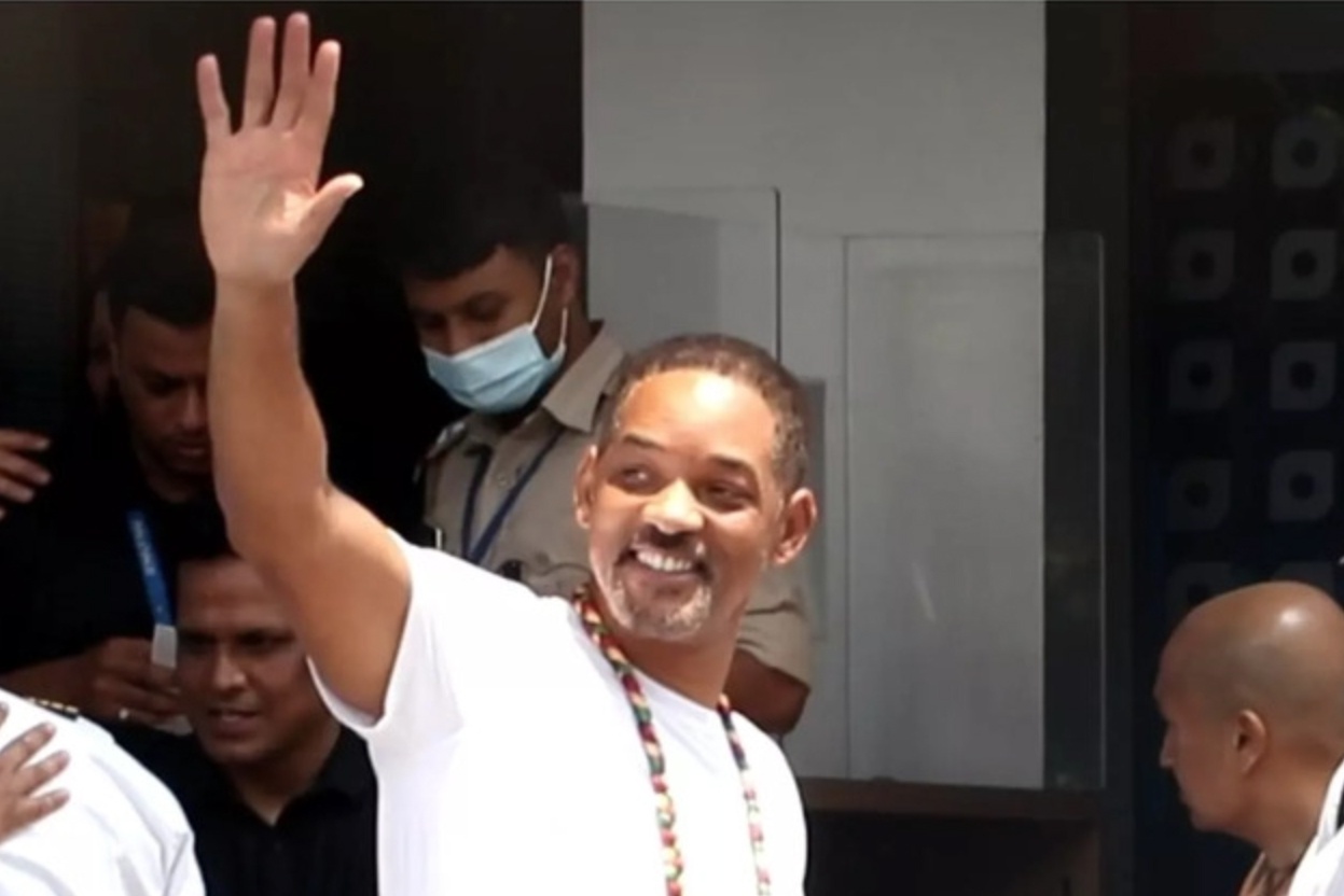 Will Smith duoc chao don khi toi An Do hinh anh
