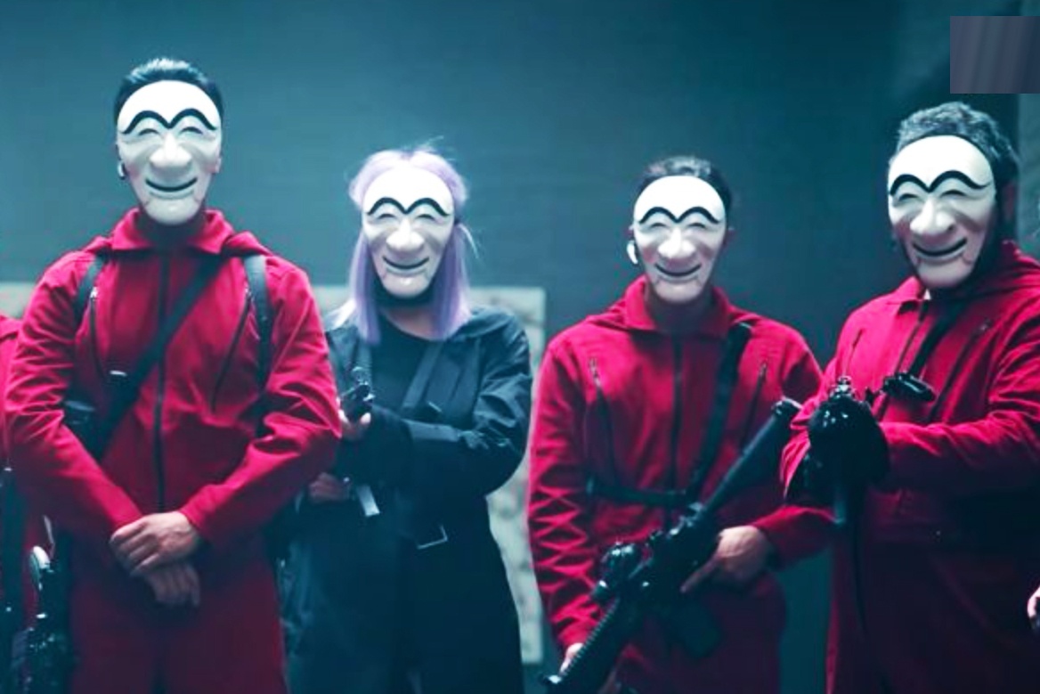 ‘Money Heist’ ban Han da an dinh ngay ra mat hinh anh