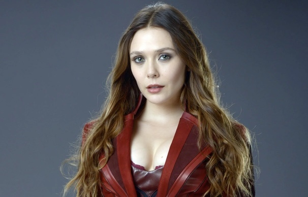 Elizabeth Olsen: 'Doctor Strange la bo phim dang so voi toi' hinh anh