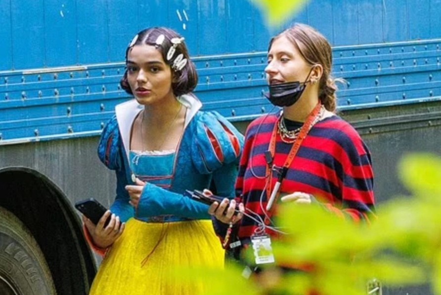 Tao hinh nang Bach Tuyet da mau cua Rachel Zegler hinh anh