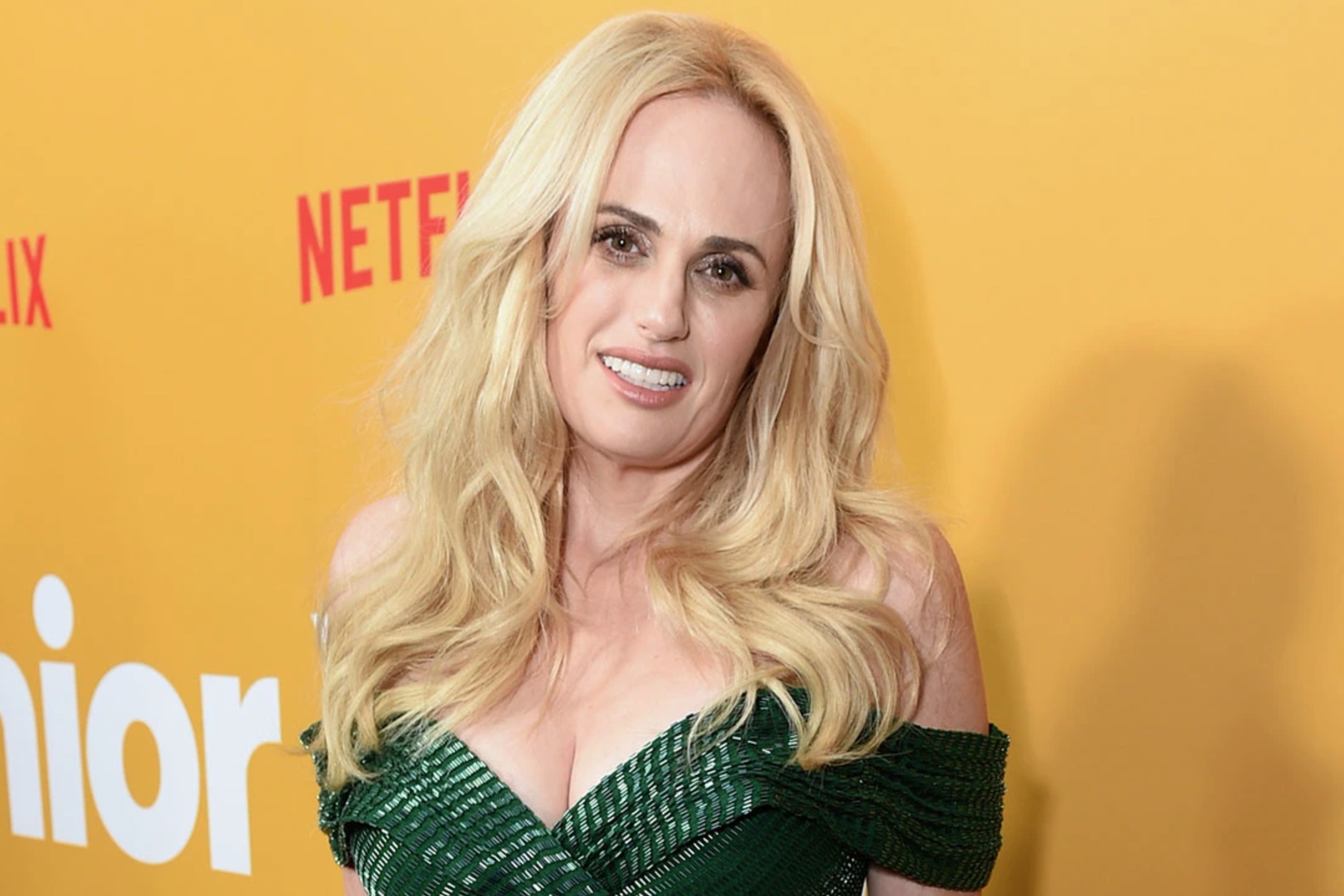 Rebel Wilson ke chuyen bi quay roi tinh duc hinh anh