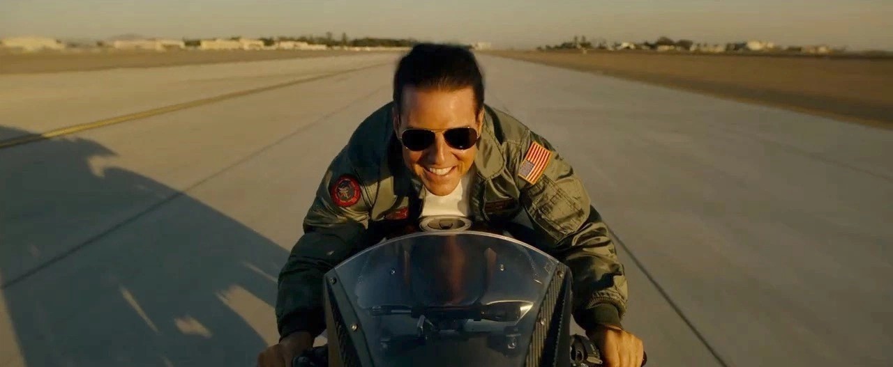 ‘Top Gun 2’ bi kien hinh anh