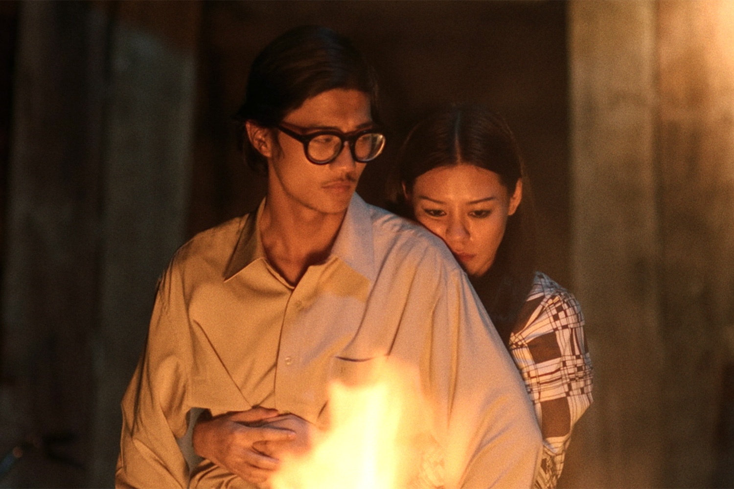 review Em va Trinh anh 1