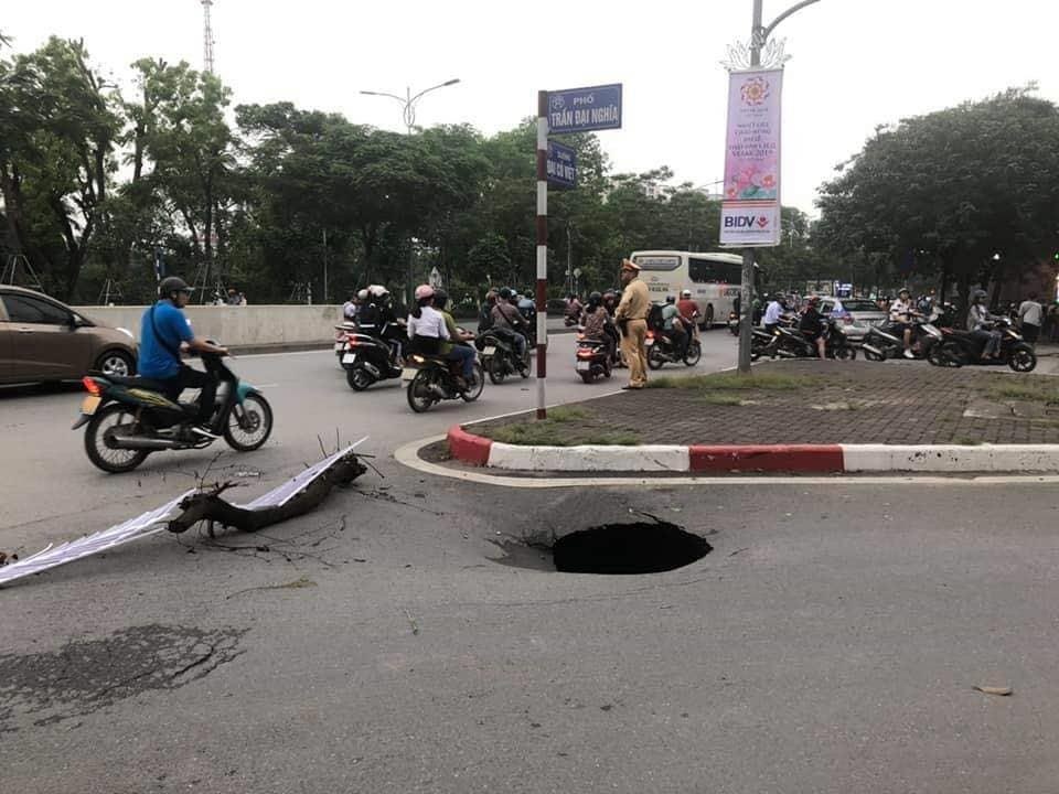 Hố tử thần ở Hà Nội ảnh 1 Ho tu than o Ha Noi anh 1