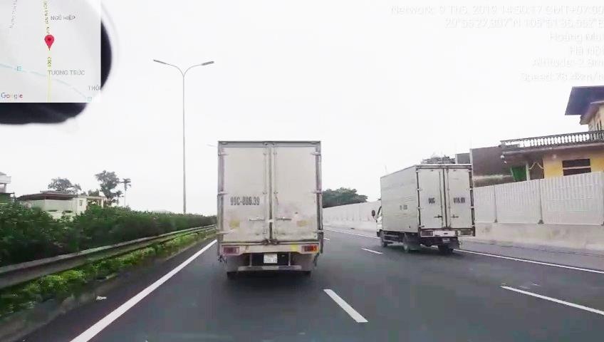 xử phạt xe ôtô không nhường đường xe ưu tiên ảnh 1 xu phat xe oto khong nhuong duong xe uu tien anh 1