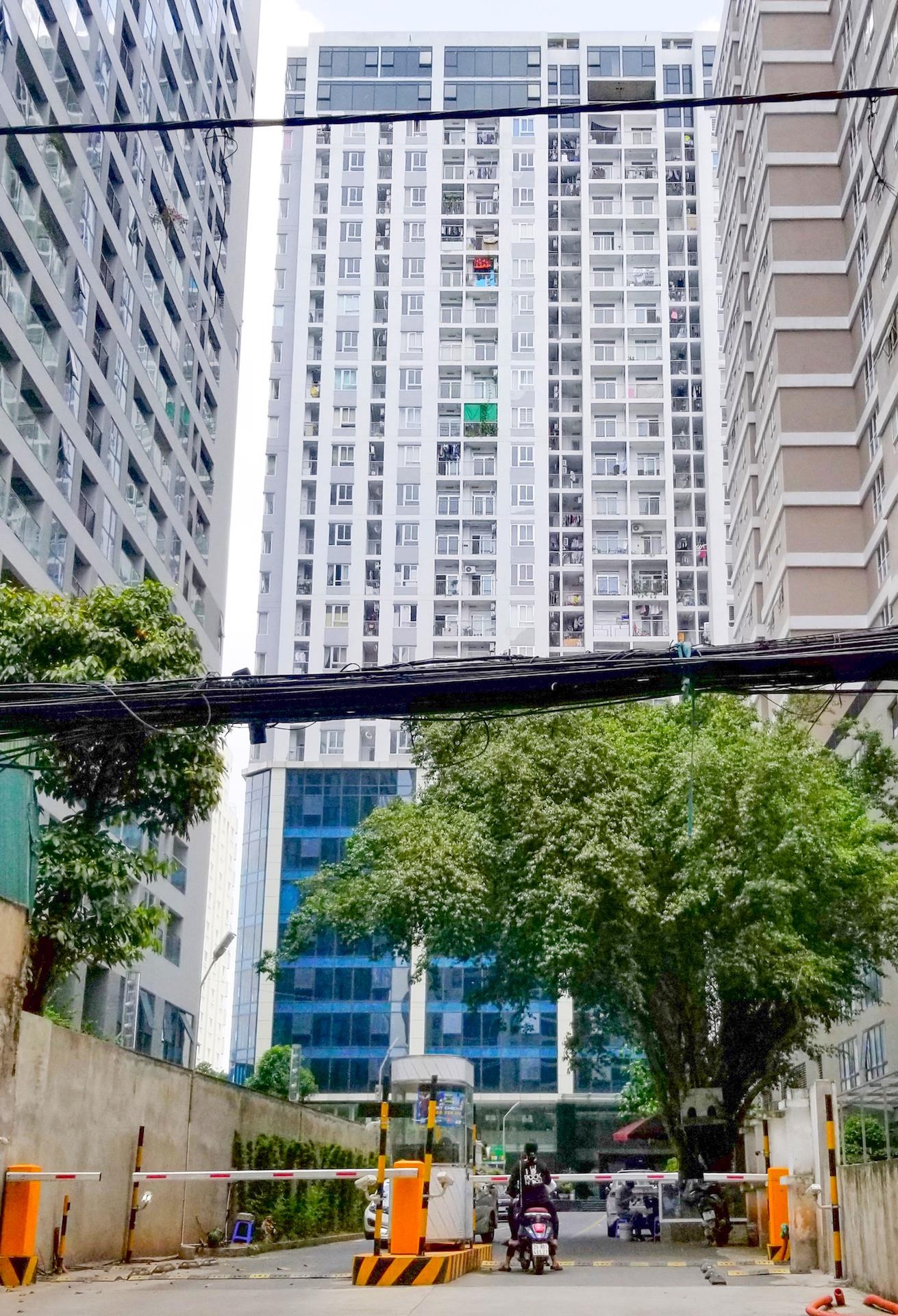 Can ho tien ty khong co he thong bao chay anh 1