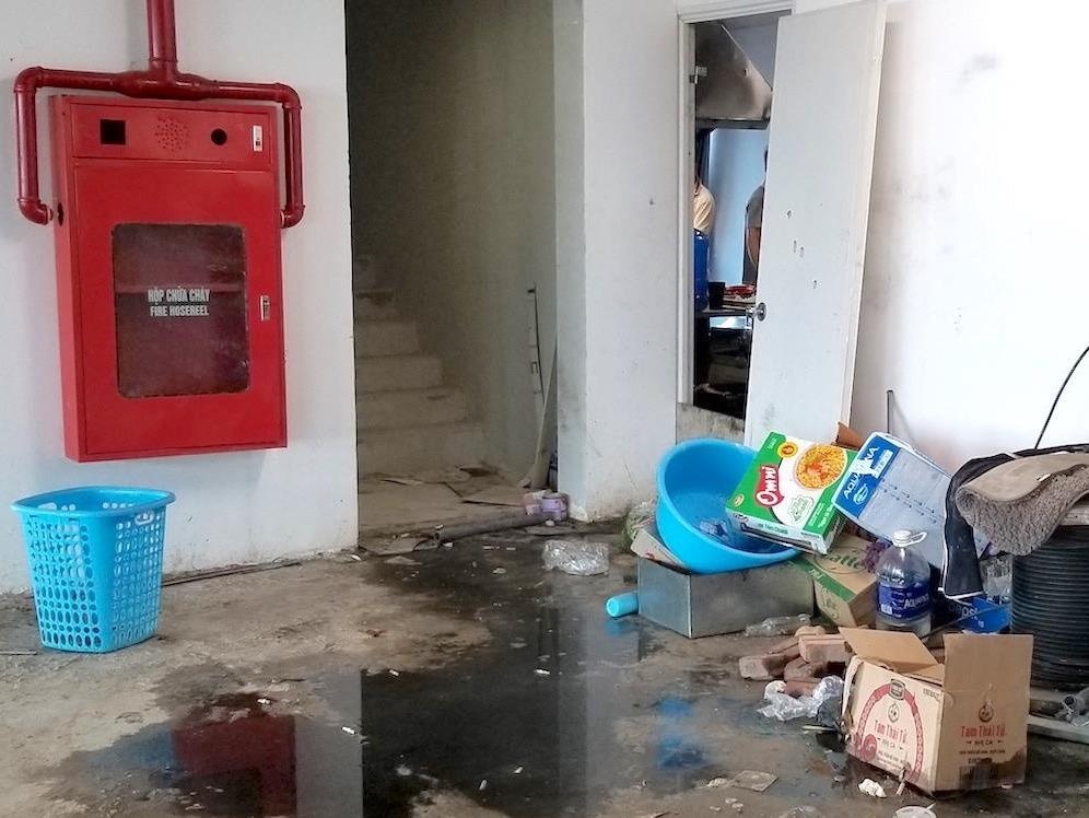 Chung cu gan 30 trieu/m2 nhung 3 nam chua ban giao, khong binh cuu hoa hinh anh