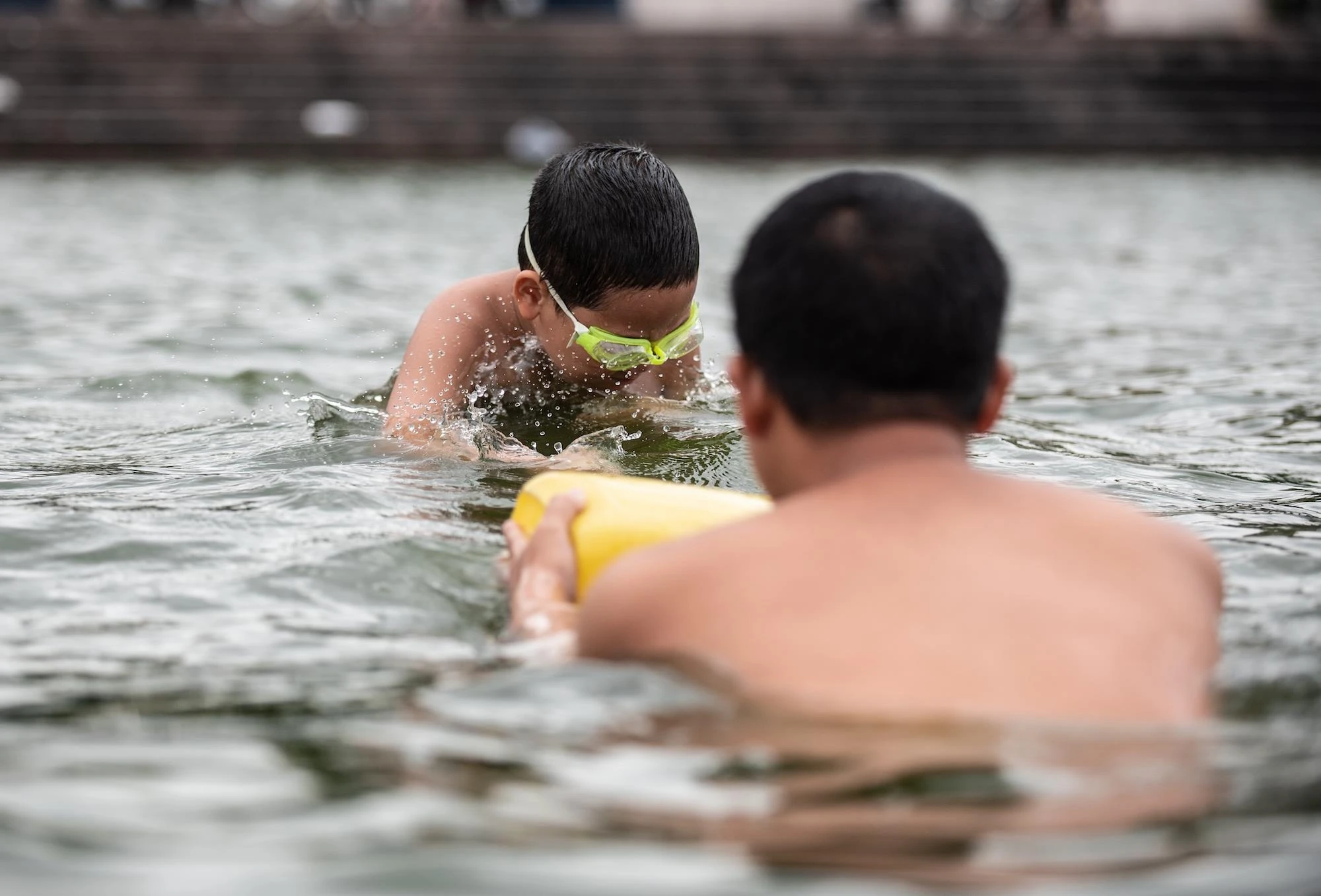 Nguoi dan giai nong tai Ho Tay anh 8