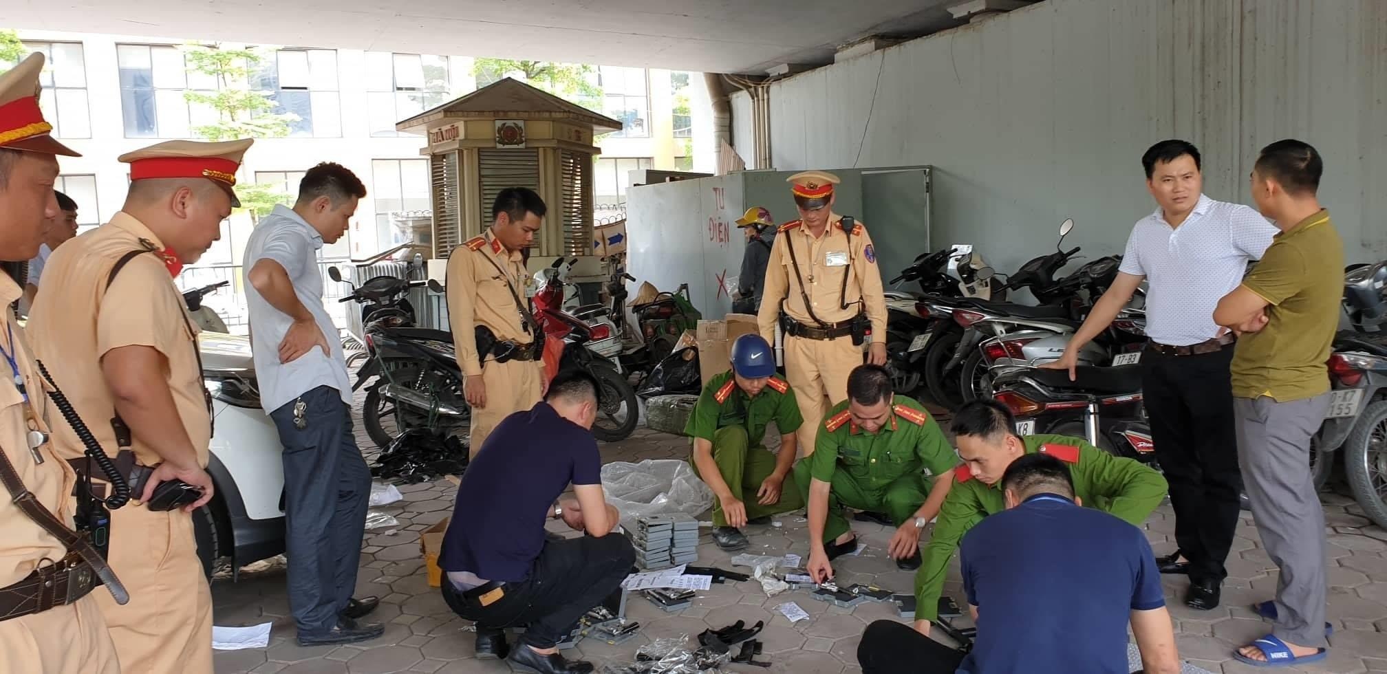 van chuyen 19 khau sung tu che anh 1