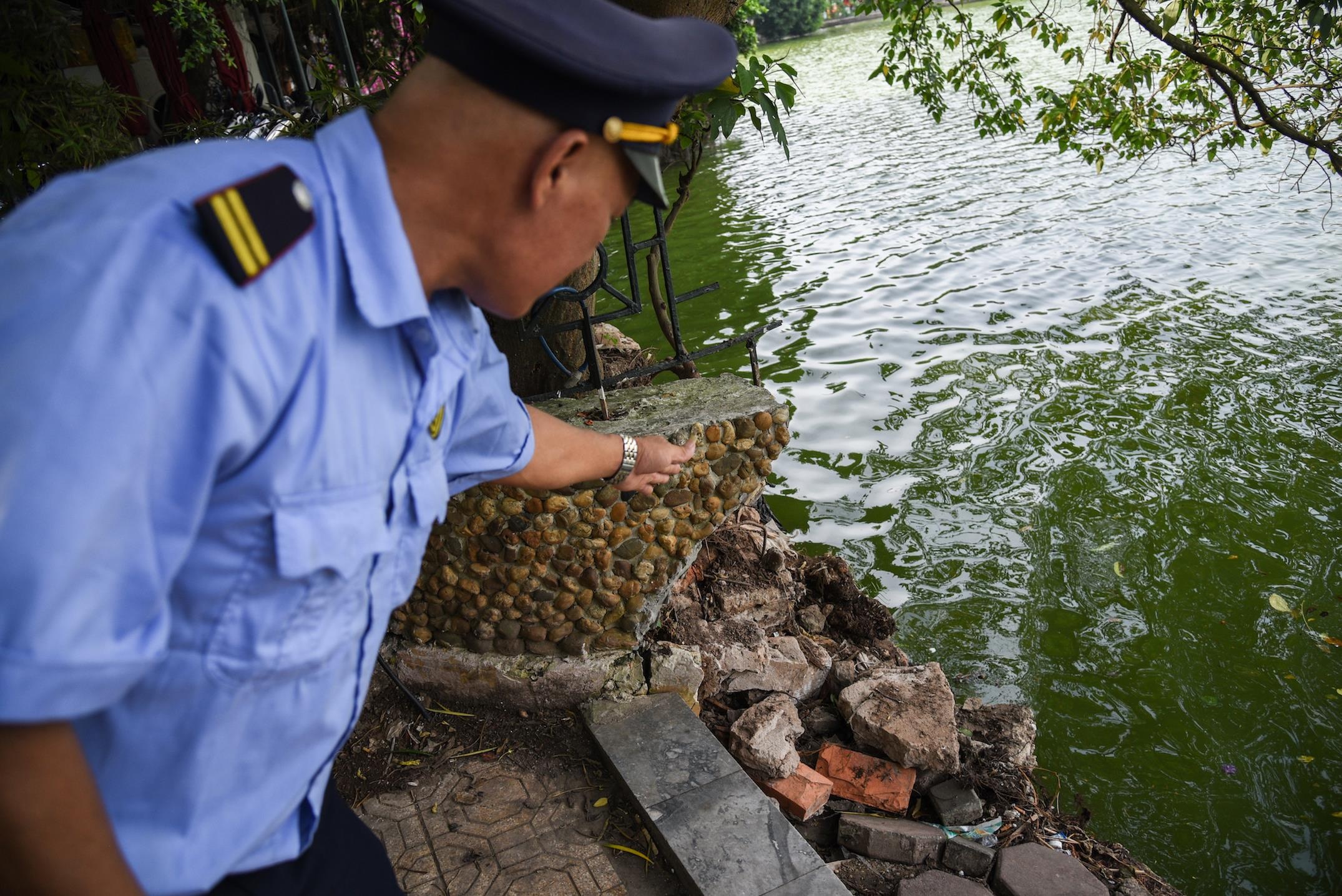 Bo ho Hoan Kiem xuong cap nghiem trong anh 4