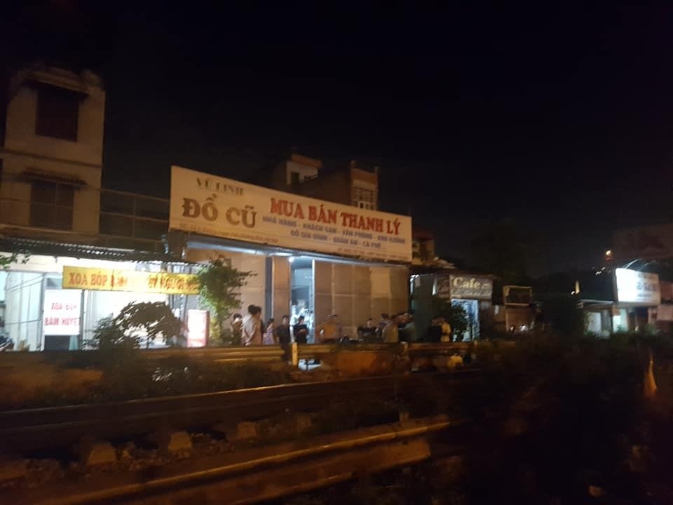 Đi vệ sinh bị tàu hoả đâm tử vong ảnh 1 Di ve sinh bi tau hoa dam tu vong anh 1