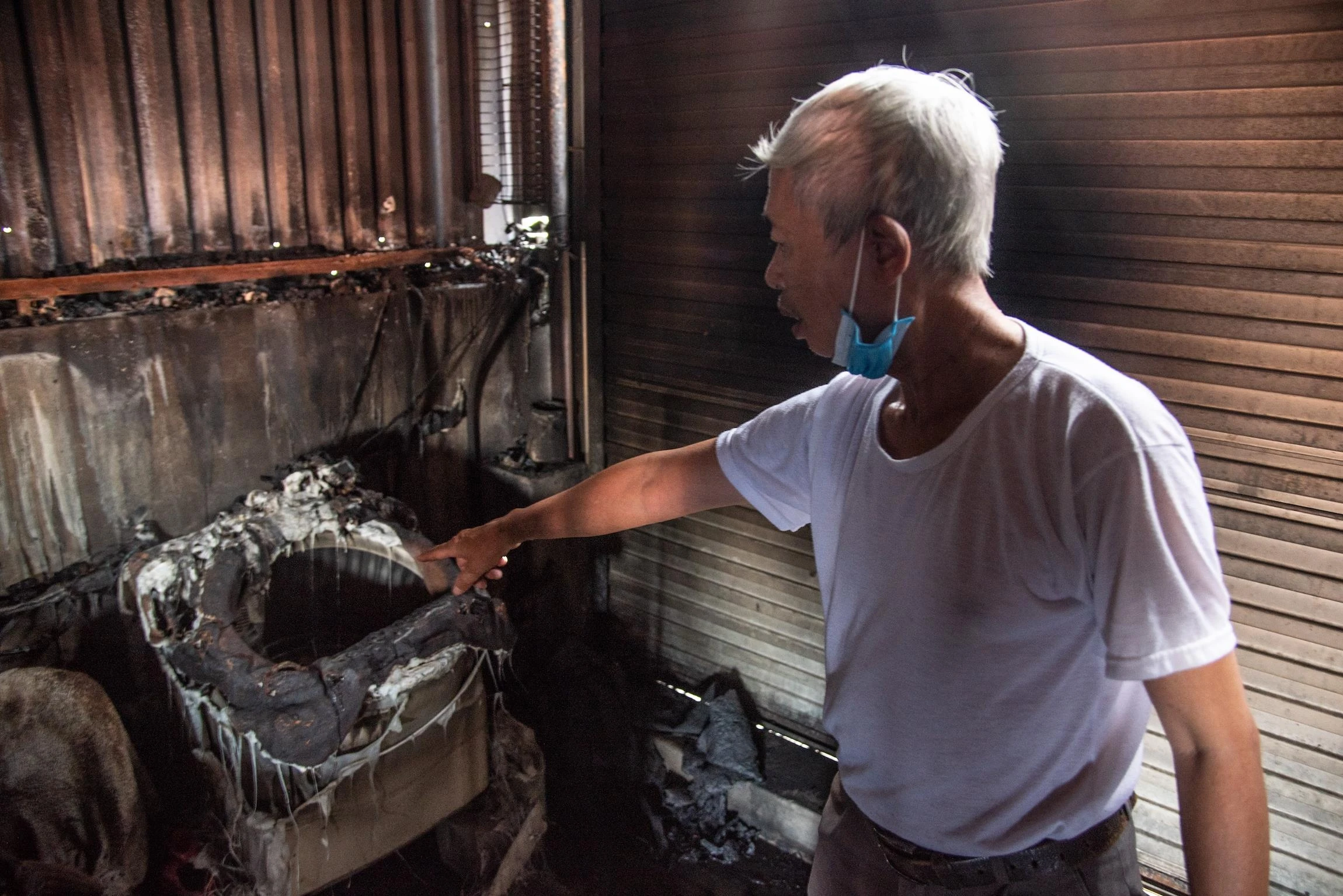 Hau qua vu chay cong ty Rang Dong anh 3