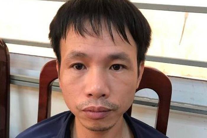 Loi khai cua CDV Nam Dinh ban phao sang tren san Hang Day hinh anh