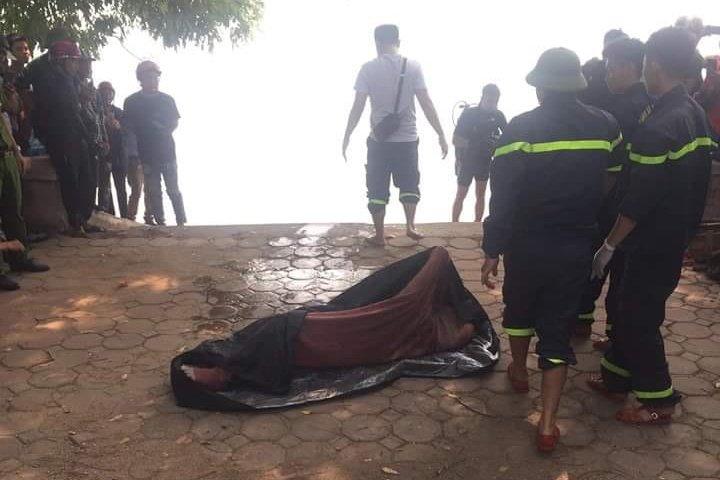 Thi the nam thanh nien sinh nam 2001 o ho Linh Dam hinh anh