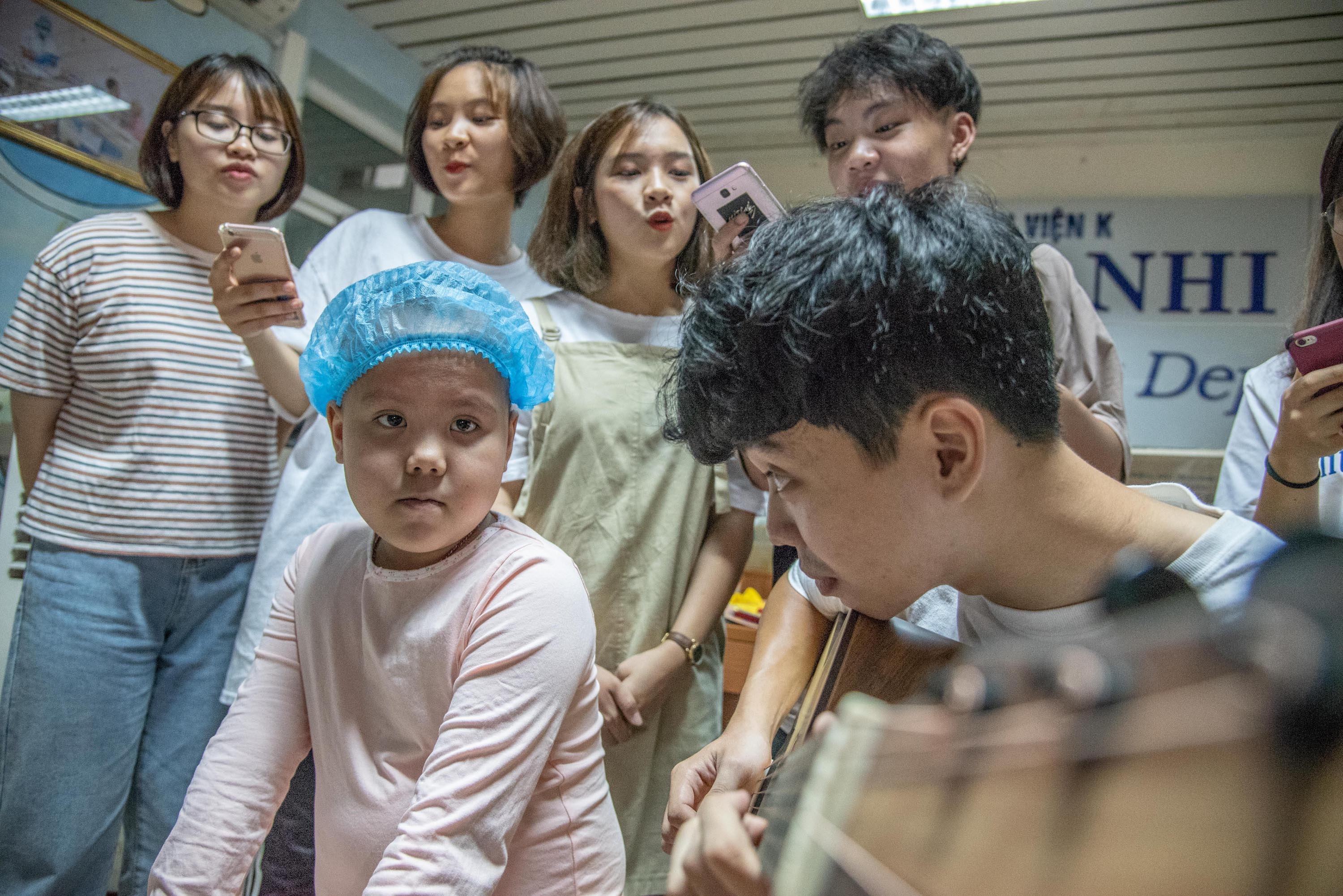 Dem du ca vi benh nhi vien K Tan Trieu anh 2