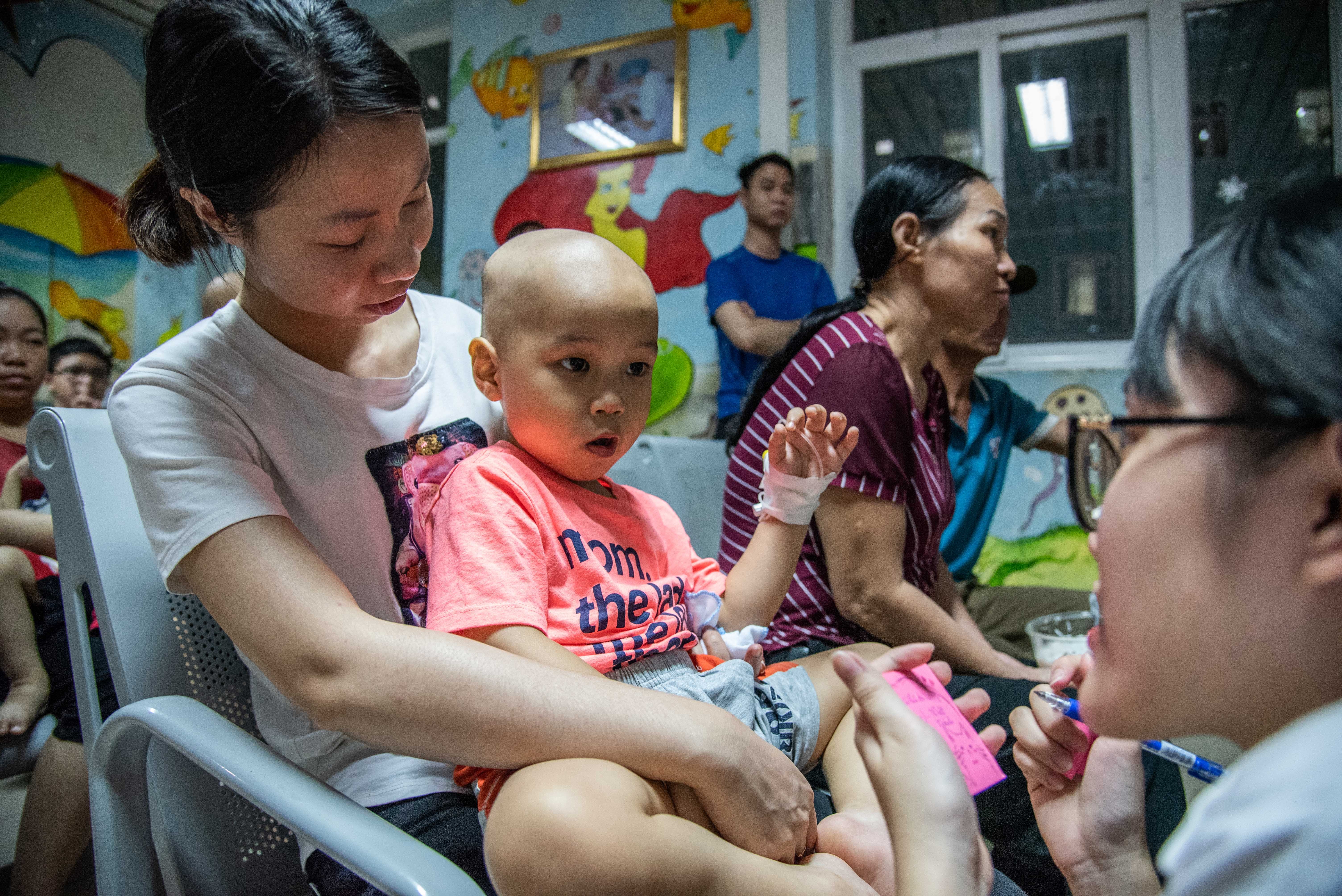 Dem du ca vi benh nhi vien K Tan Trieu anh 7