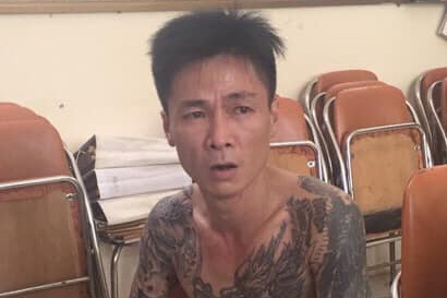 Canh sat truy bat ga trai nghien ma tuy khong che nu dieu duong hinh anh