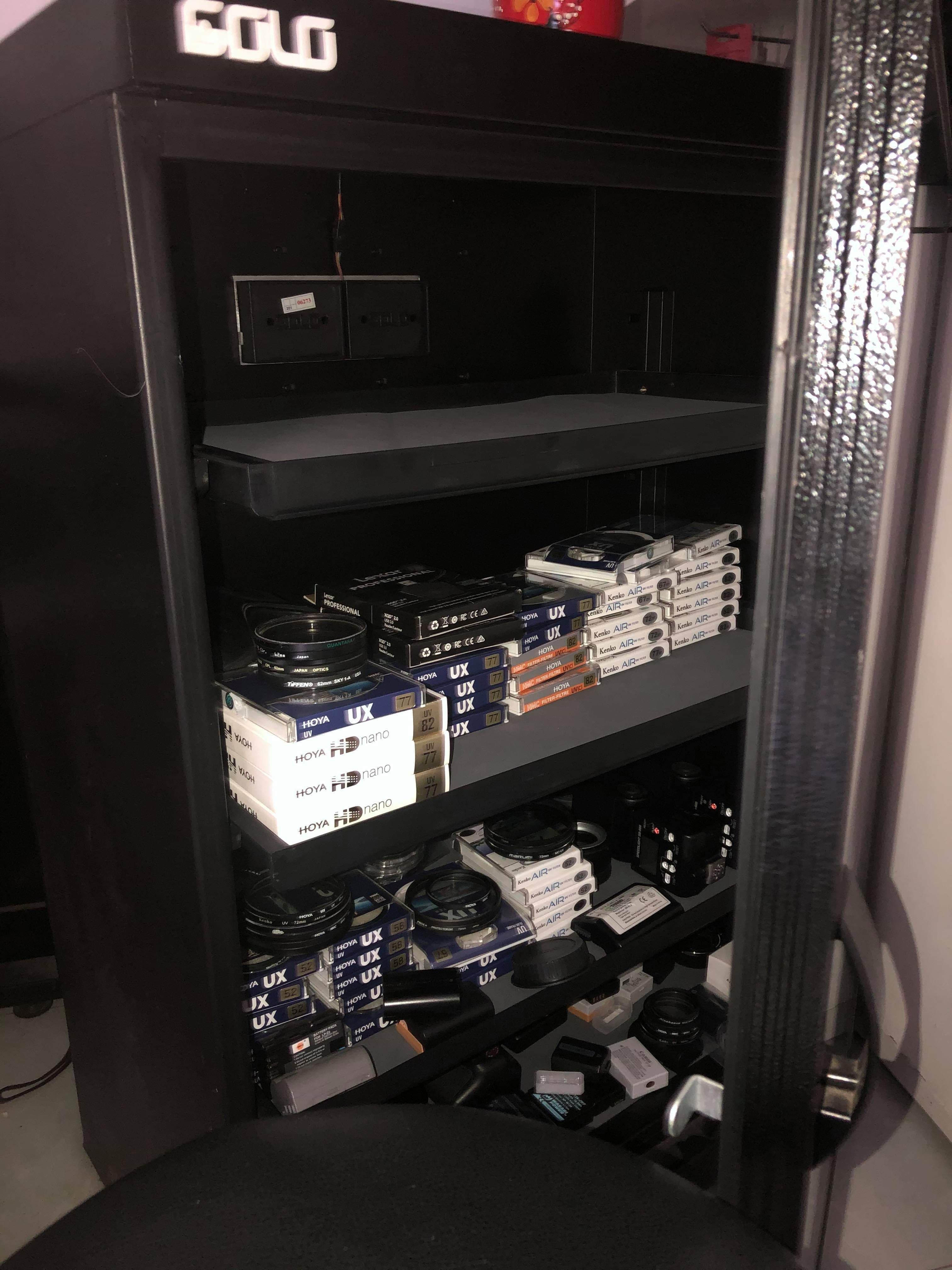 Trộm bịt mặt ảnh 1 Trom bit mat anh 1