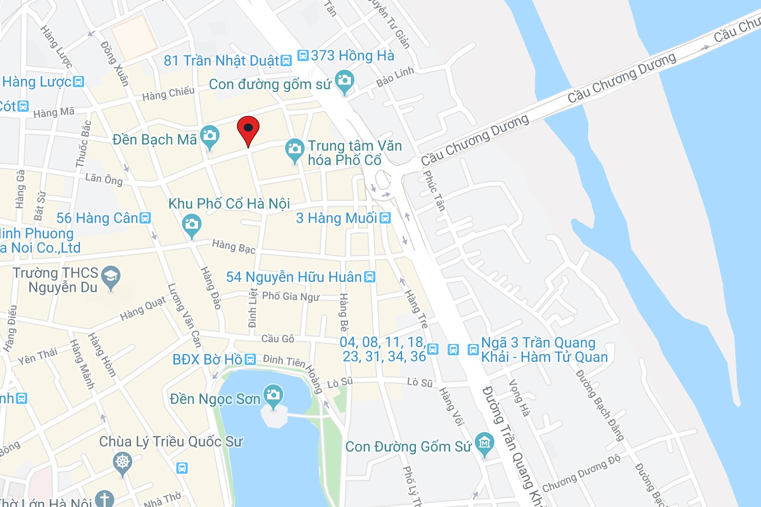 Trung uý công an đỗ ôtô giữa ngã ba phố cổ ảnh 2 Trung uy cong an do oto giua nga ba pho co anh 2