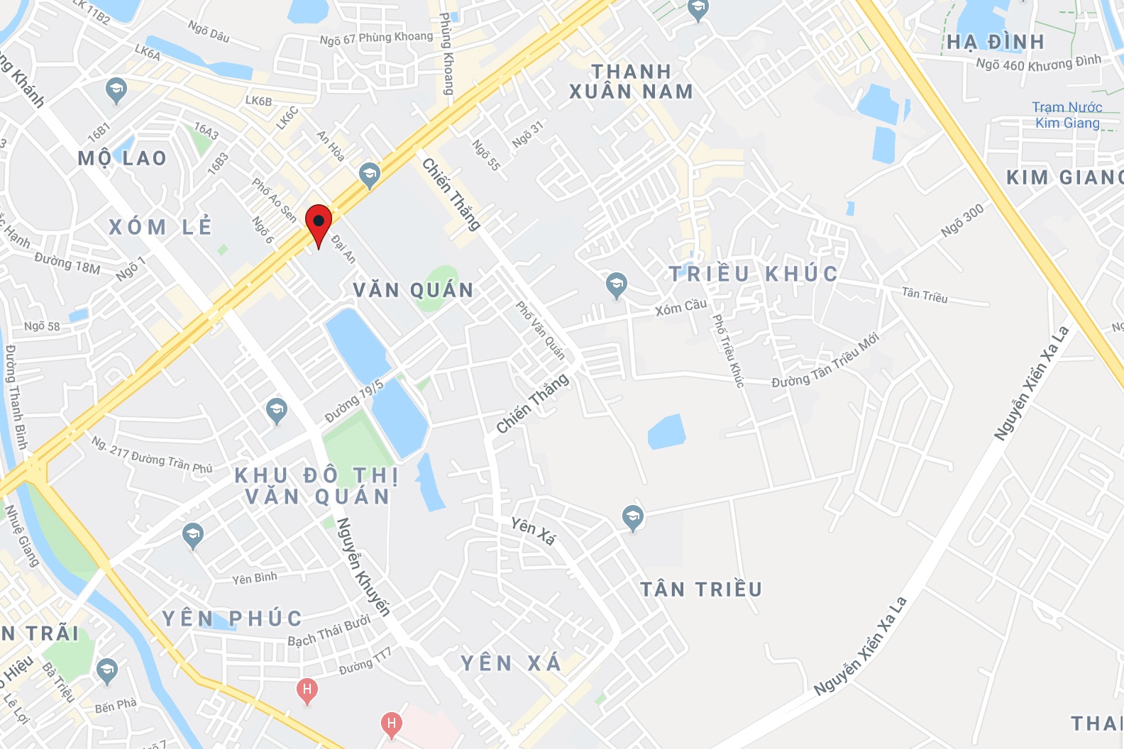 2 nam sinh Kien truc tu vong anh 2