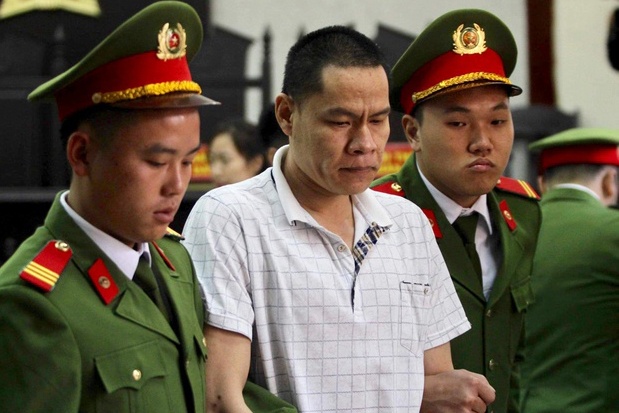 Khong nen xu luu dong vu nu sinh giao ga bi sat hai hinh anh